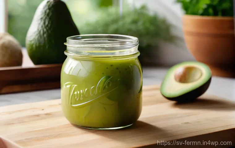 자가 발효로 만드는 아보카도 소스 - **"Fermentation Magic: Vibrant Avocado Transformation"**
A close-up, brightly lit studio shot of...